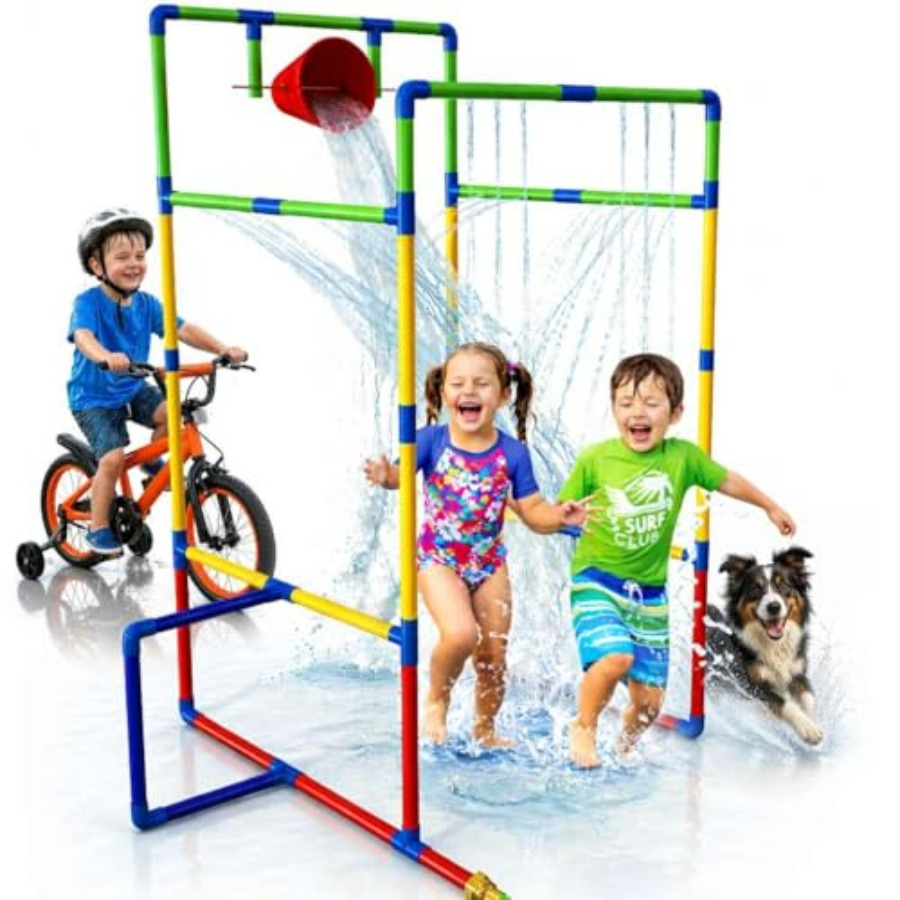 Kids Outdoor Water Park - อุโมงค์สปริงเกอร์สวนน้ำกลางแจ้งพร้อมถังน้ำสำหรับเด็ก สนุกสนานในช่วงฤดูร้อน ทำจาก PVC ทนทาน สีฟ้าและสีเหลือง